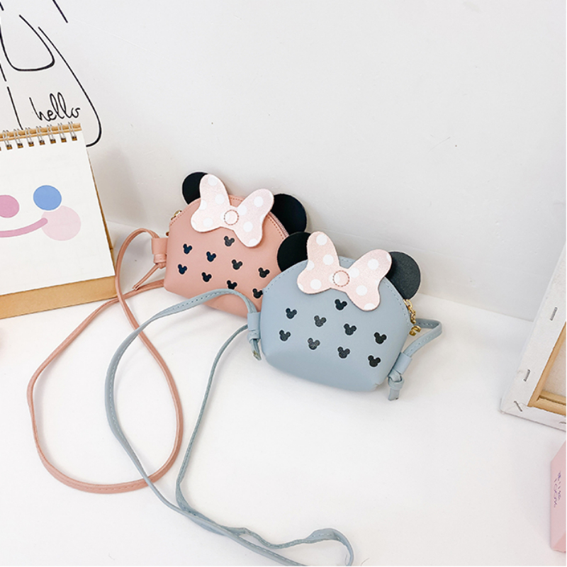 New Princess Girl Coin Purse C - Accordion Wallet Zip recensione e prezzo