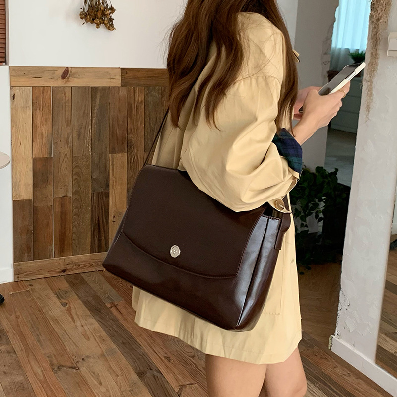 CGCBAG Vintage Lage Capacity M - Luxury Bags Made recensione e prezzo